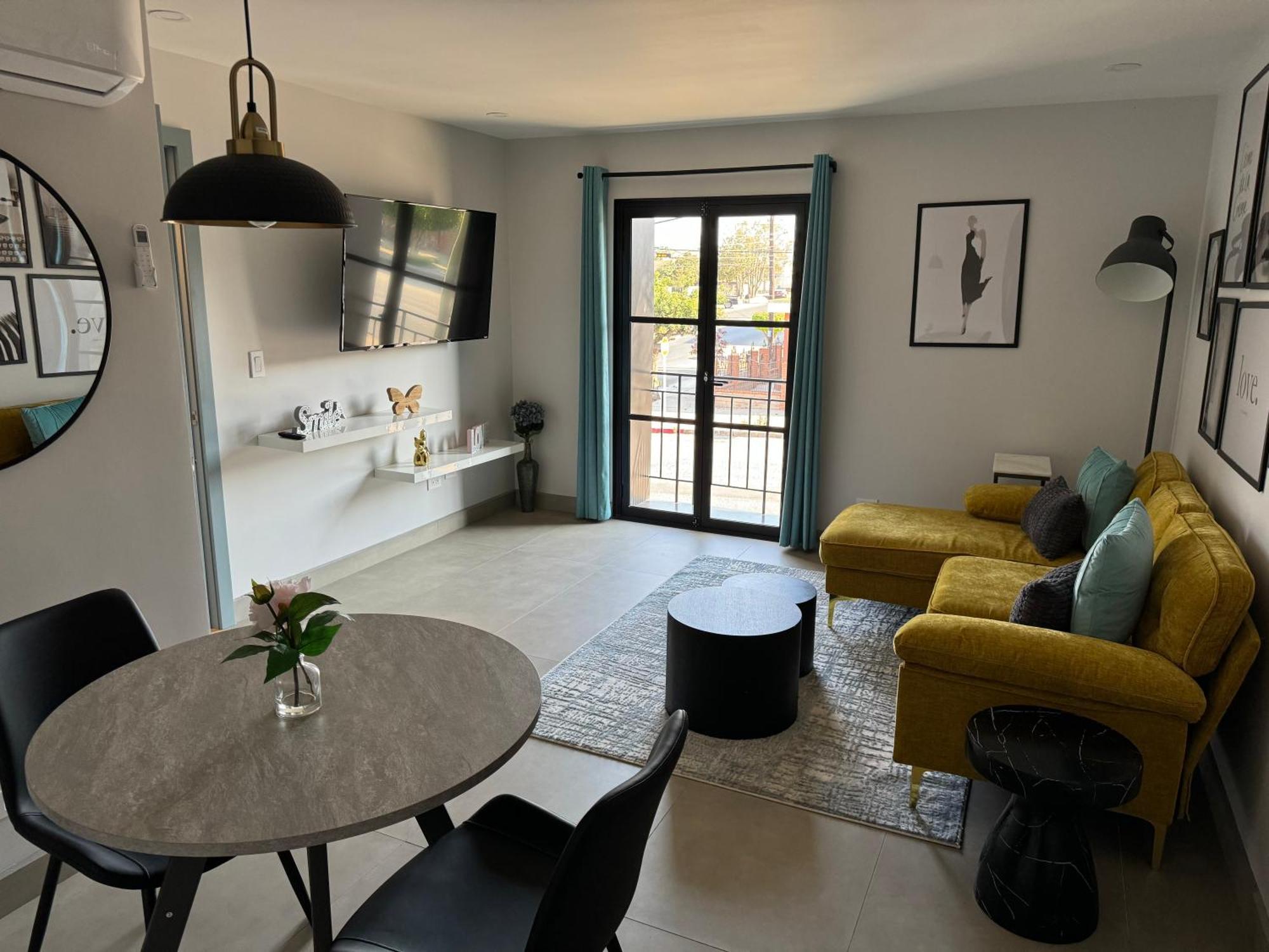 Suites Miramar14 Ensenada Bagian luar foto